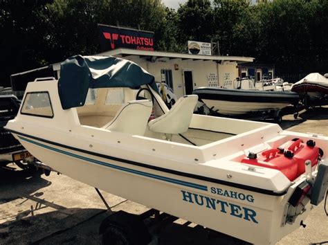 Are you in the market for a boat but don’t want to break the bank? Well, you’re in luck. There are specific times of the year when you can find boats for cheap near you. In this ar...